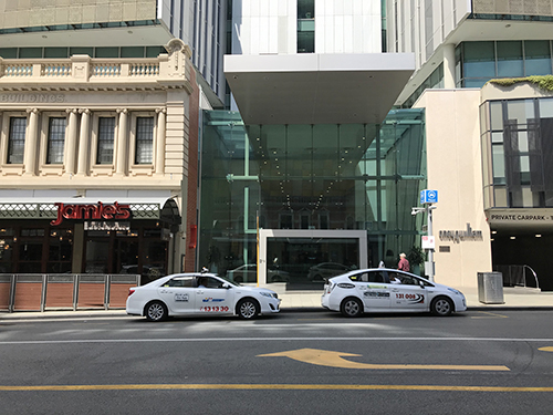 Photo of the entrance to the 140 William St building in the Perth CBD.